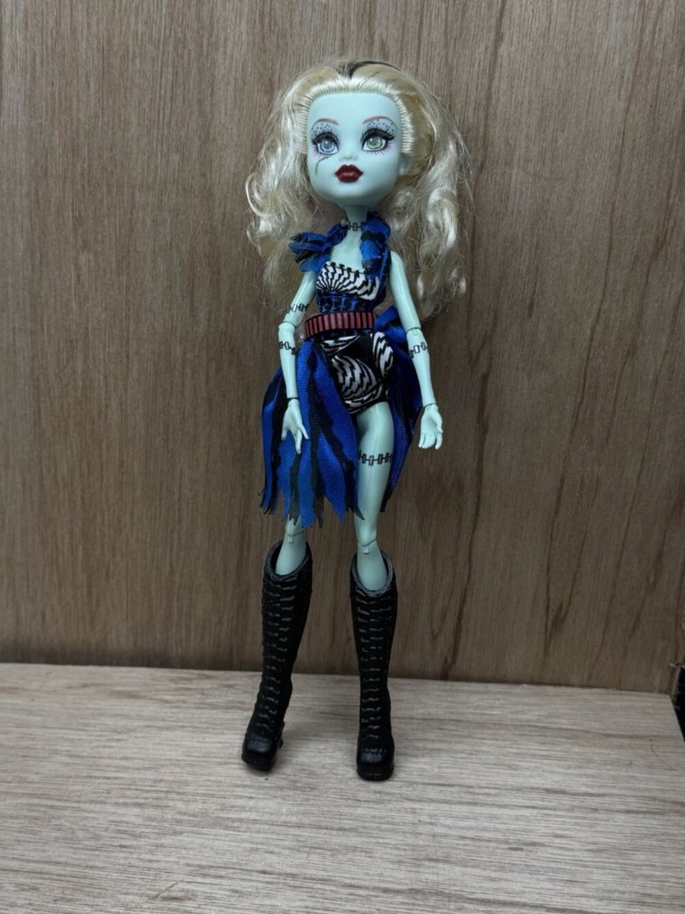 Monster High Freak Du Chic Frankie Stein Doll 2014